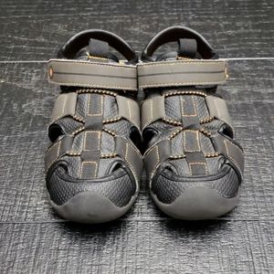 The Children's Place boys sandals